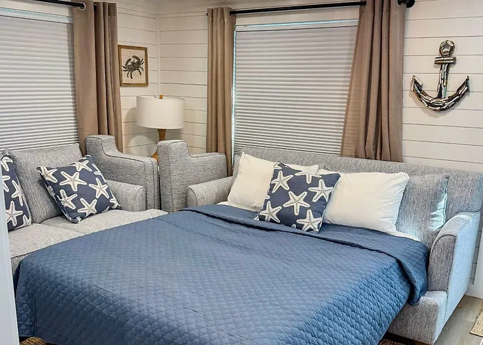 Out Of Office Oasis * Clearwater Beach