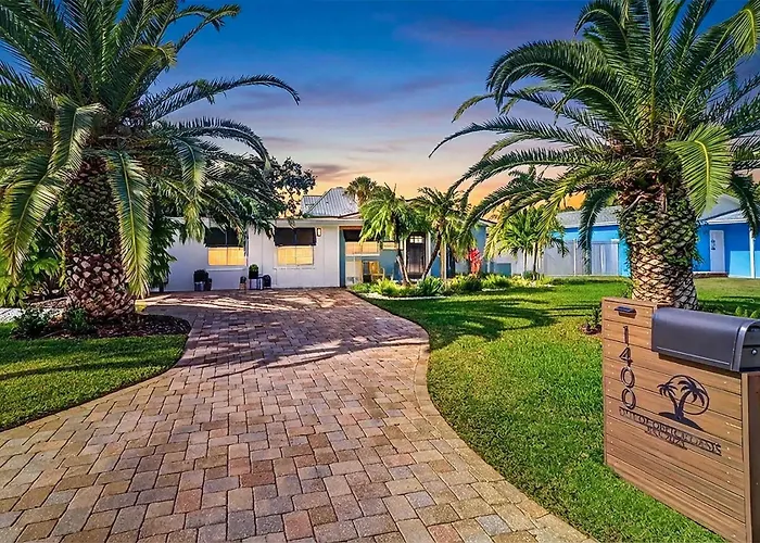 Out Of Office Oasis * Clearwater Beach